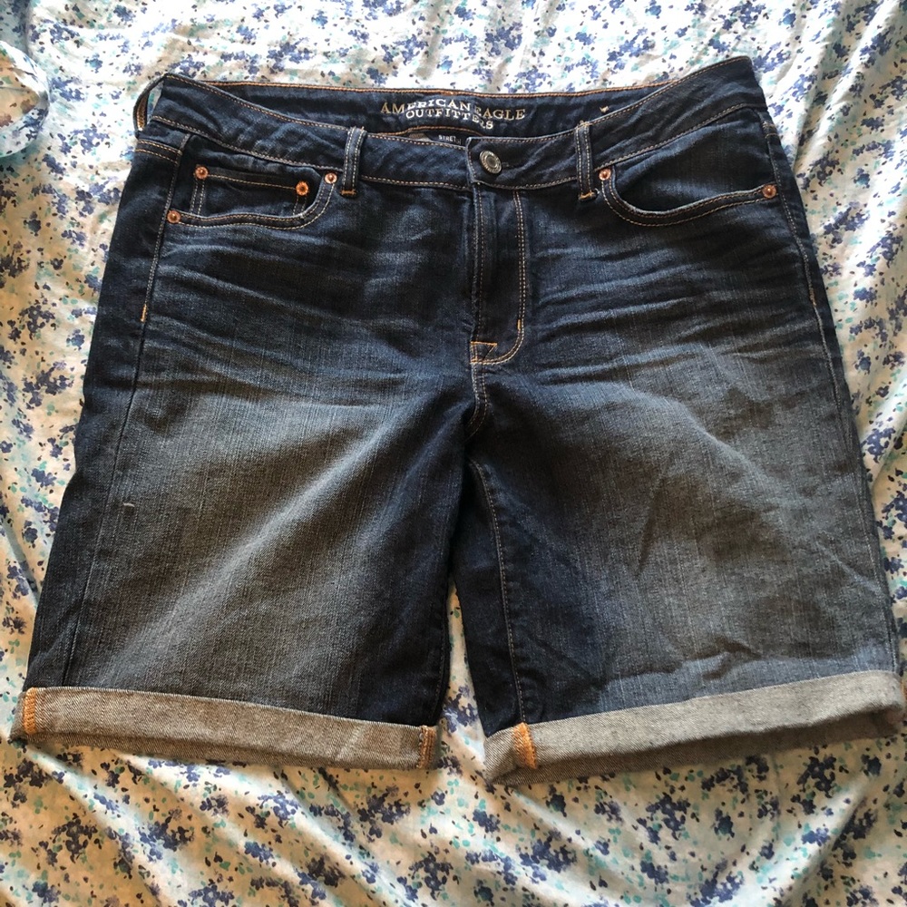 American Eagle Skinny Bermuda Shorts